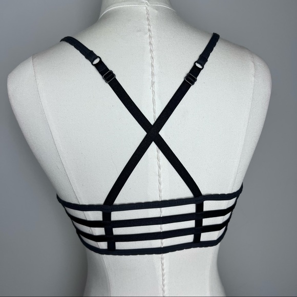 Lululemon-Hot Spell Bra-Space Dye Camo-Seal Grey Deep Coal/Deep Coal-Size 8 - Picture 4 of 16